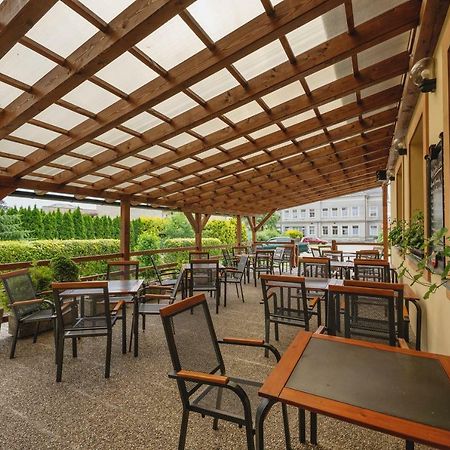 Hotel Taverna Javorník Екстериор снимка