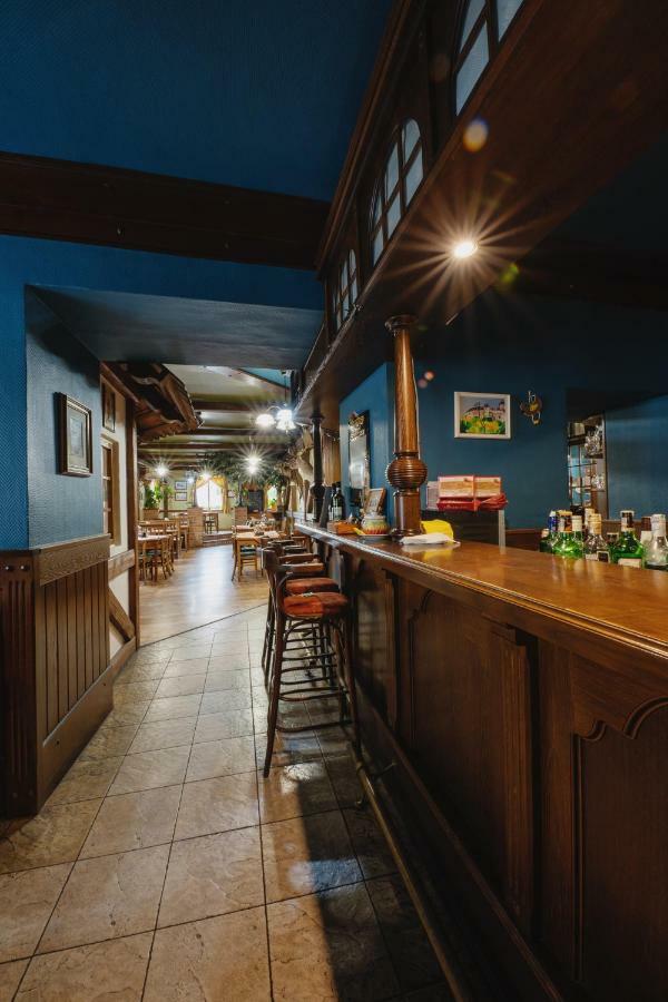 Hotel Taverna Javorník Екстериор снимка